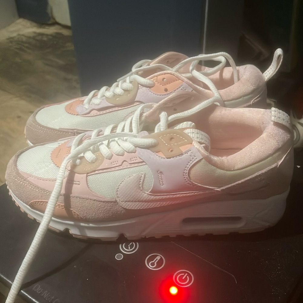 Nike air women sneakers, brand new